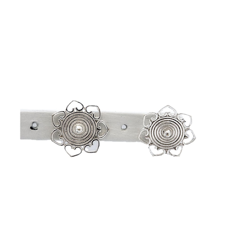 Clous d'oreilles fleurs laiton plaqué argent