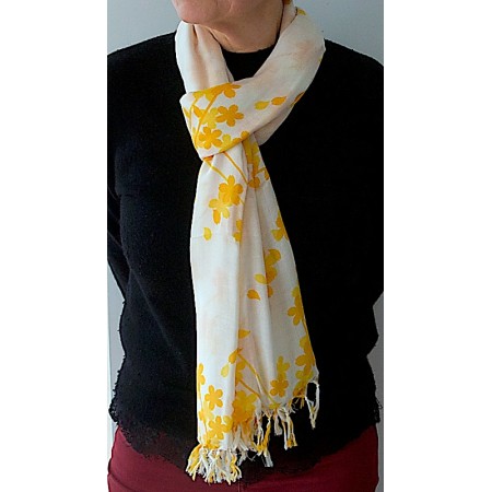 Echarpe blanche modal fleurs jaunes