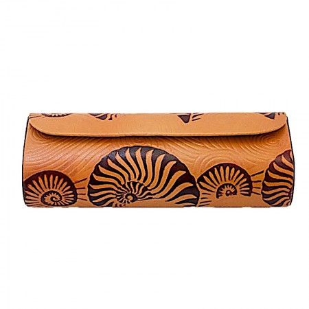 Etui à lunettes cuir orange coquillages