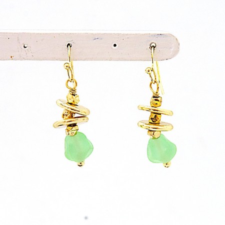 Boucles d'oreilles laiton doré et perle de verre