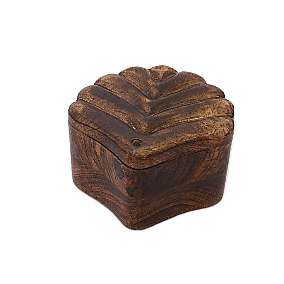 Boîte carrée coquille bois manguier