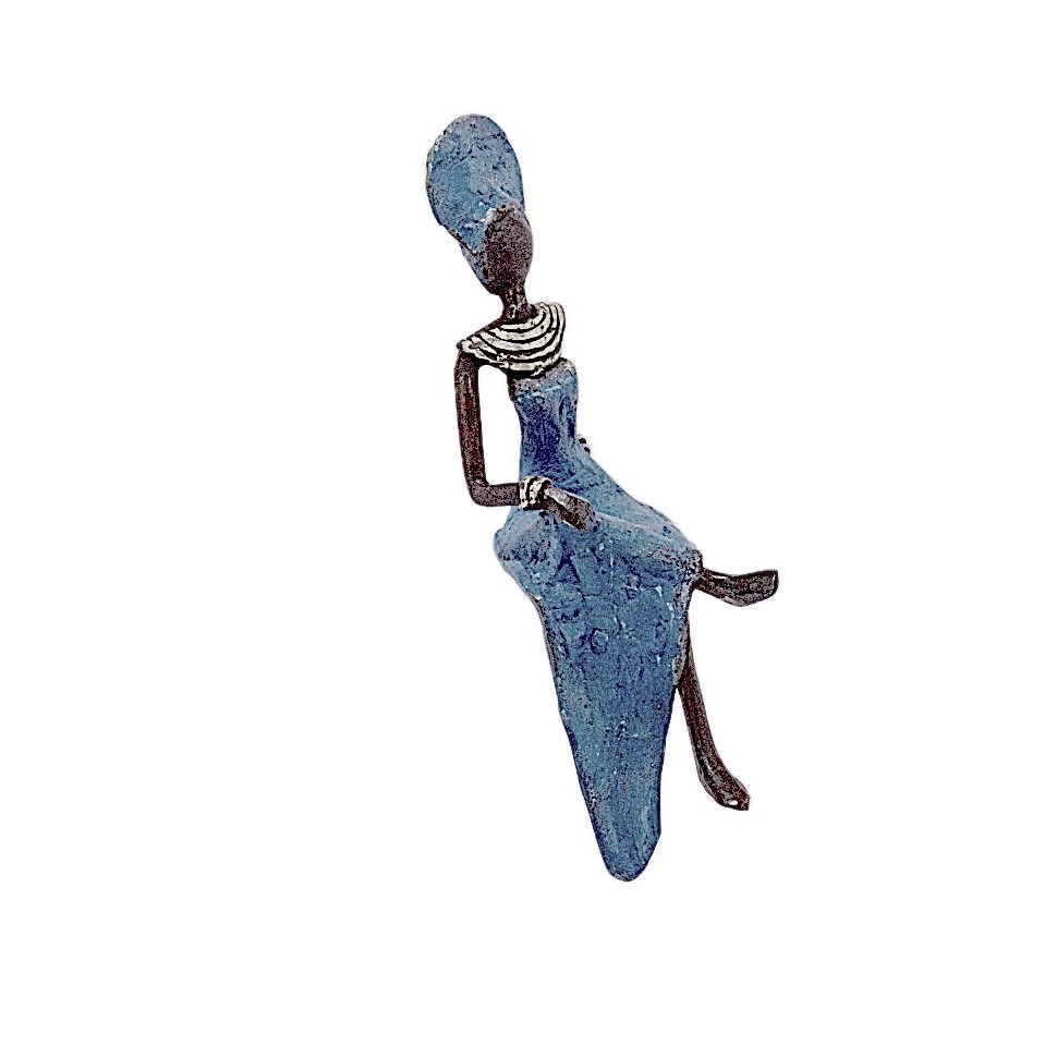 Statue bronze femme assise élégante en bleu