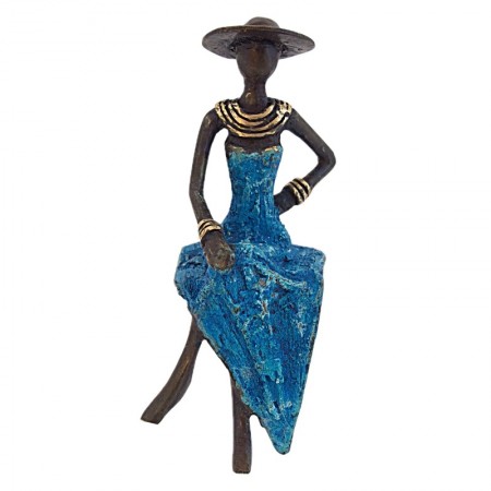 Statue bronze femme assise chapeau en bleu