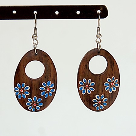 Boucles d'oreilles ovales bois fleurs bleues