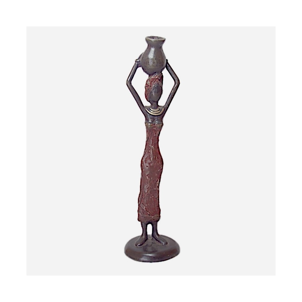 Statue bronze femme en rouge avec vase