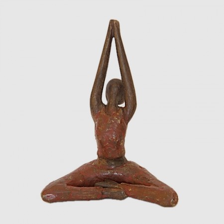 Statue bronze Adeline femme en rouge yoga