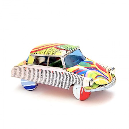 Voiture DS 21 canettes recyclées