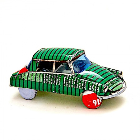 Voiture DS 21 canettes recyclées
