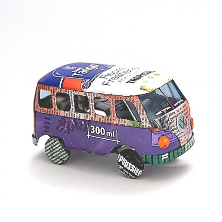 Van combi VW canettes recyclées